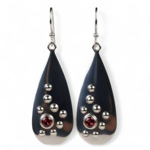 Srebrne naušnice granat