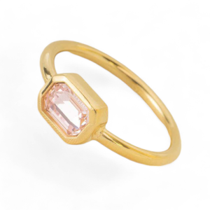 Prsten od pozlaćenog čelika